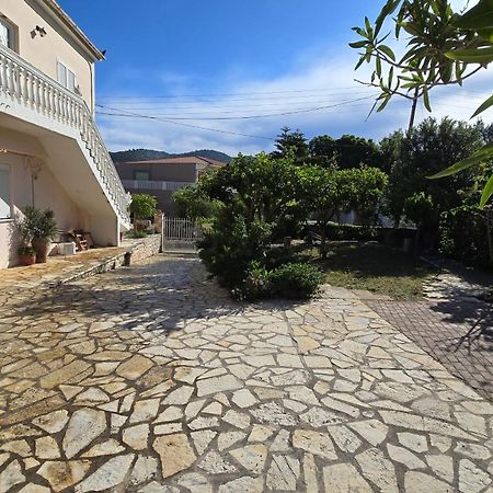 Koukouapartments & Suites Вати Екстериор снимка