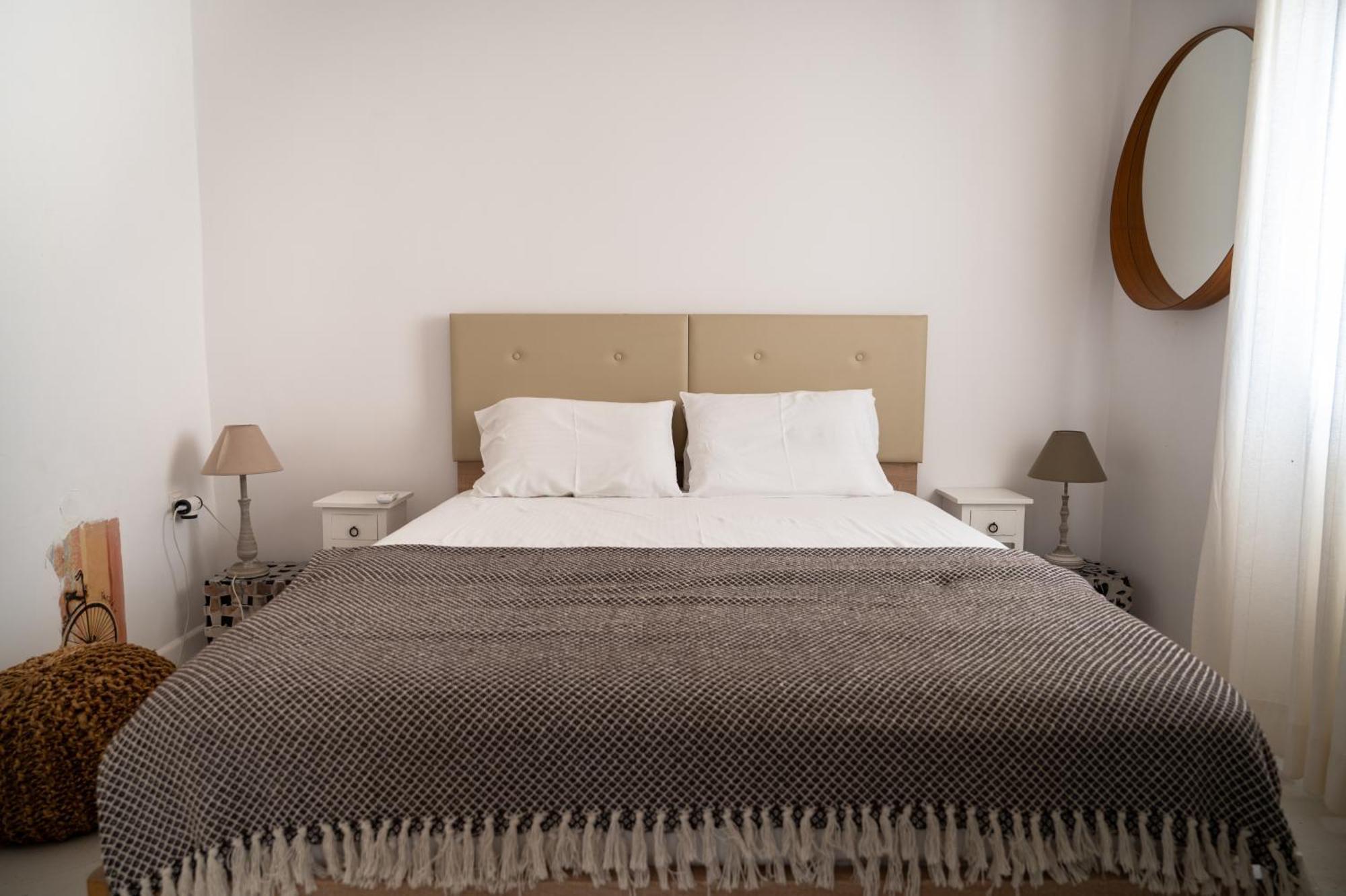Koukouapartments & Suites Вати Екстериор снимка