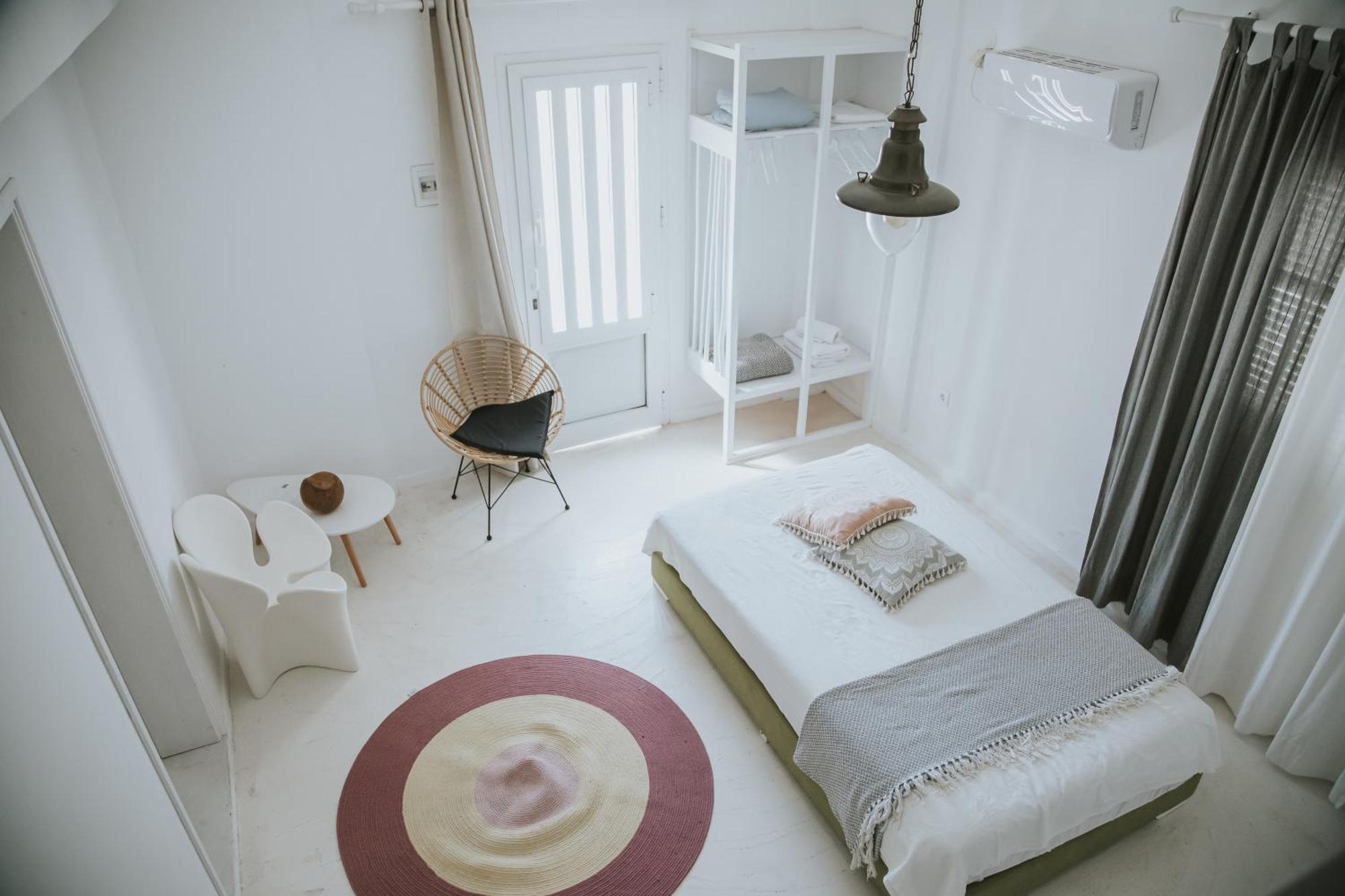 Koukouapartments & Suites Вати Екстериор снимка