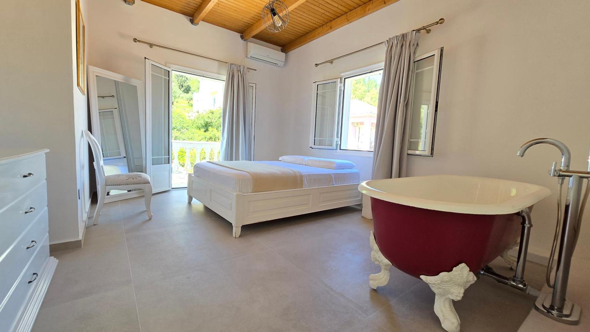 Koukouapartments & Suites Вати Екстериор снимка